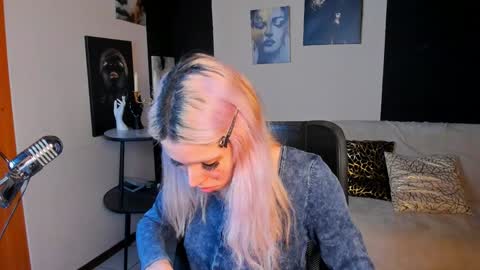 Pamelamy online show from 30, 12, 2024