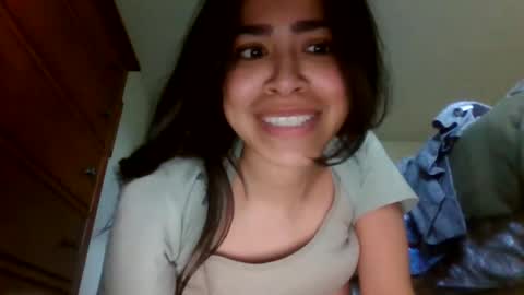 Snapshot of pancakepeachez chatting on 12, 3, 2025 PancakePeachez online show from 12, 3, 2025