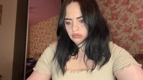 Snapshot of panterared_ chatting on 2, 4, 2026 Milana online show from 2, 4, 2026