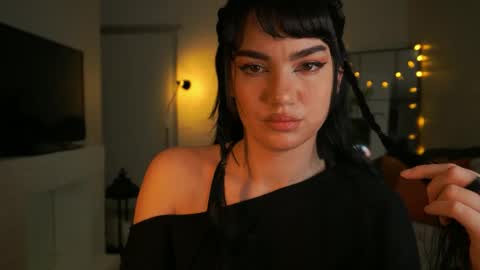 Kristina Kriss online show from 10, 10, 2025