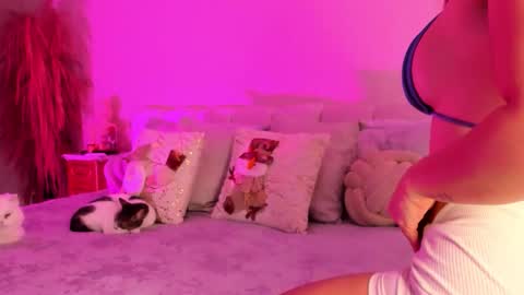 Paola   online show from 10, 11, 2025