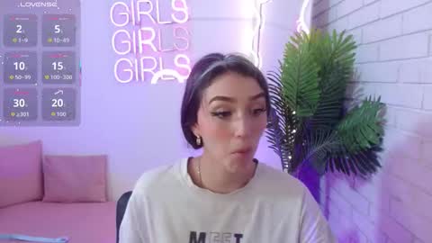 Paola  online show from 26, 11, 2025