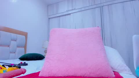 Paola  online show from 23, 12, 2024