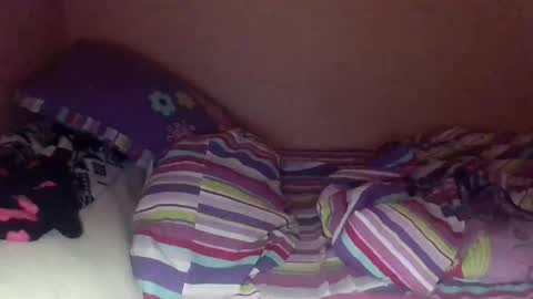 paolamz10 online show from 4, 12, 2025