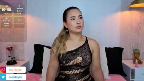 paolarey_ online show from 6, 3, 2026