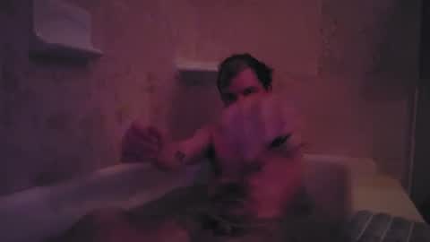 papashome83 online show from 6, 10, 2025