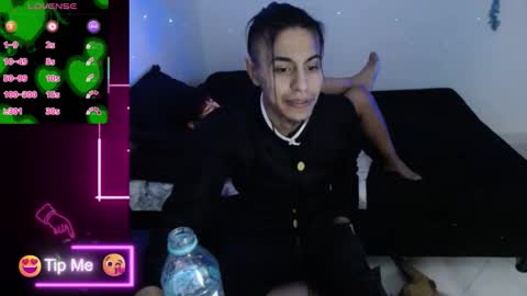 Snapshot of papi_mami_live_ chatting on 22, 11, 2025 papi_mami_live_ online show from 22, 11, 2025