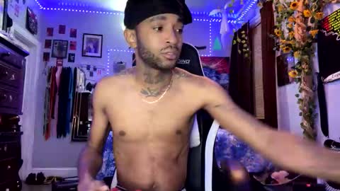 Snapshot of papian0 chatting on 21, 10, 2025 papian0 online show from 21, 10, 2025