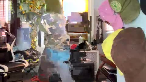 Snapshot of papian0 chatting on 24, 10, 2025 papian0 online show from 24, 10, 2025