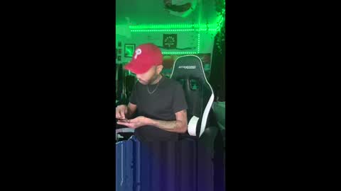 Snapshot of papian0 chatting on 22, 11, 2025 papian0 online show from 22, 11, 2025