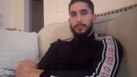 papicubano_guapo23cm online show from 6, 11, 2025