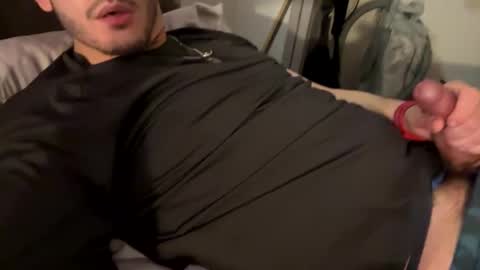 papitochulito_ online show from 16, 2, 2025