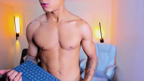 Ryan And Casper online show from 31, 10, 2025