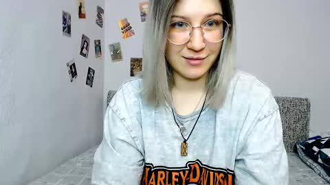 paradisexparadisex online show from 18, 1, 2025