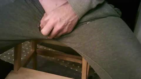 Snapshot of parasti2 chatting on 8, 1, 2026 parasti2 online show from 8, 1, 2026