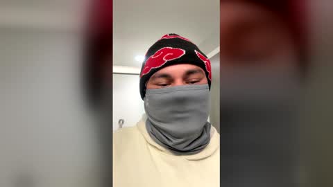 parejamisteriosa69 online show from 17, 12, 2025