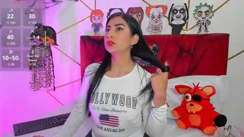 Snapshot of paris_evans_01 chatting on 27, 10, 2025 paris_evans_01 online show from 27, 10, 2025