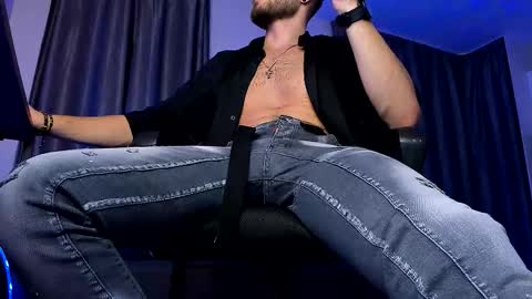 Paris online show from 14, 10, 2025