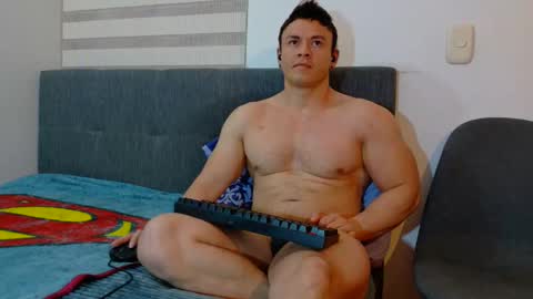 Snapshot of paris_mark chatting on 22, 10, 2025 Mark Paris online show from 22, 10, 2025