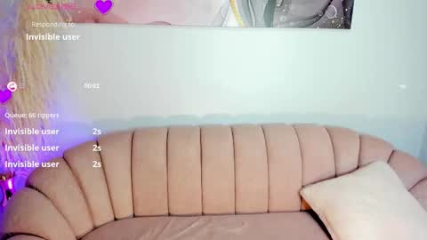 Snapshot of parisangel_ chatting on 8, 3, 2026 Paris online show from 8, 3, 2026