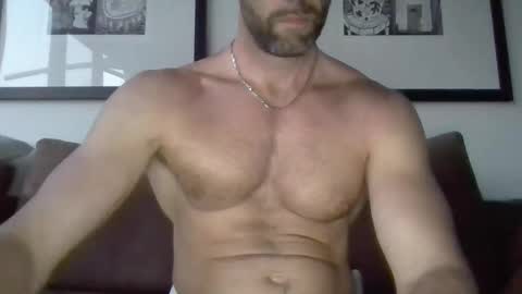 Porn Actor 21cm Hetero online show from 26, 1, 2025