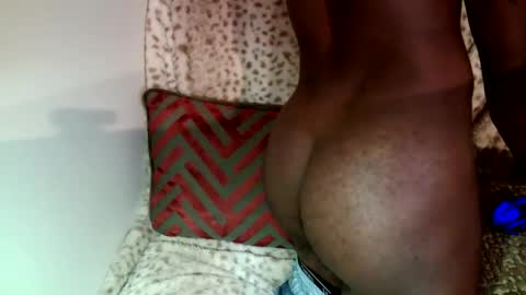 Snapshot of parlaytellio chatting on 24, 12, 2024 Parlay Tellio online show from 24, 12, 2024