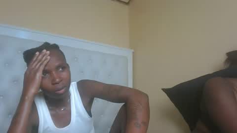 Snapshot of passion_amor1 chatting on 14, 11, 2025 PassionAmor online show from 14, 11, 2025