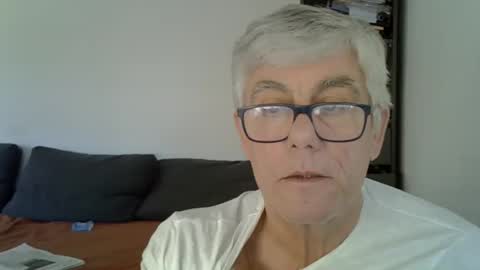 Snapshot of patrick5275 chatting on 2, 12, 2024 patrick5275 online show from 2, 12, 2024