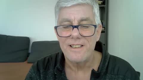 Snapshot of patrick5275 chatting on 7, 1, 2025 patrick5275 online show from 7, 1, 2025