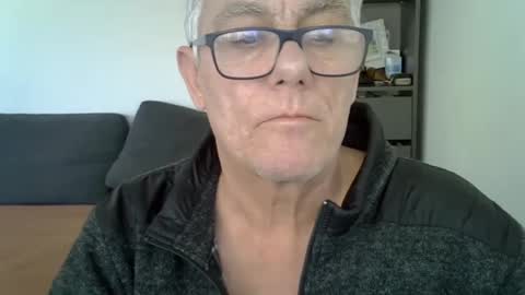 Snapshot of patrick5275 chatting on 17, 1, 2025 patrick5275 online show from 17, 1, 2025