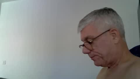 Snapshot of patrick5275 chatting on 17, 9, 2025 patrick5275 online show from 17, 9, 2025