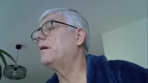 Snapshot of patrick5275 chatting on 8, 11, 2025 patrick5275 online show from 8, 11, 2025