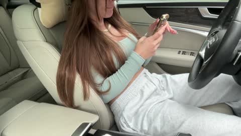 Andreea online show from 16, 10, 2025