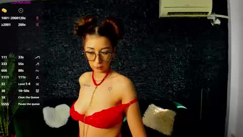 Snapshot of patty_desire chatting on 26, 11, 2025 patty_desire online show from 26, 11, 2025