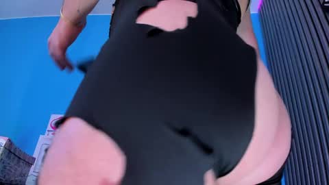 Snapshot of patty_jenkinss chatting on 27, 2, 2025 Hi Pvt open Moans from lovense tell me Fav 113366 Especial level 33 online show from 27, 2, 2025