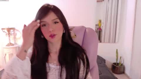 Sofa online show from 8, 3, 2026