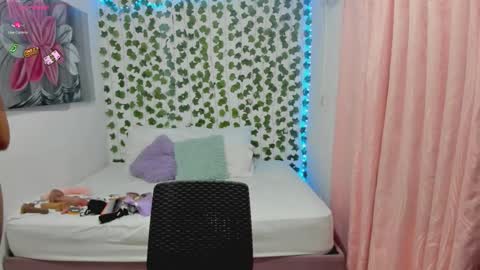 paulina online show from 4, 10, 2025