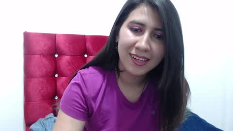 pau_gomez_0809 online show from 17, 12, 2024