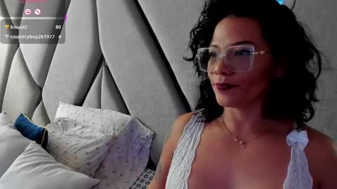 Snapshot of paula_daniela1 chatting on 31, 1, 2025 Paula online show from 31, 1, 2025