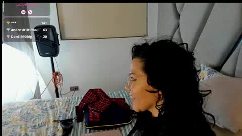 Snapshot of paula_daniela1 chatting on 20, 2, 2025 Paula online show from 20, 2, 2025