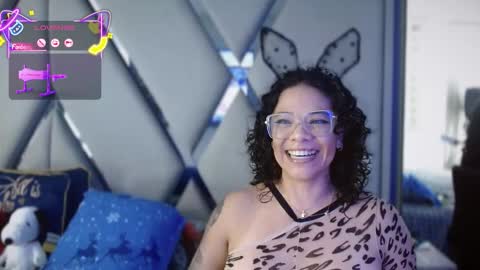 Snapshot of paula_daniela1 chatting on 5, 10, 2025 Paula online show from 5, 10, 2025