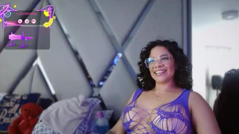 Snapshot of paula_daniela1 chatting on 9, 10, 2025 Paula online show from 9, 10, 2025