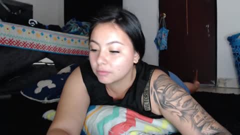 paula_torrez online show from 18, 9, 2025