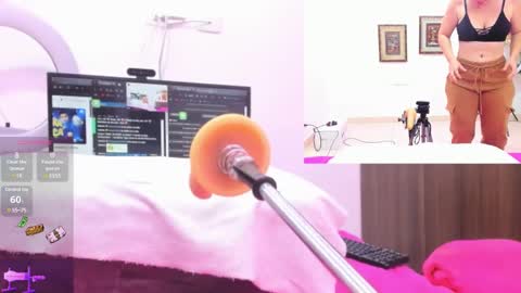 Paulina Davis  online show from 12, 1, 2025