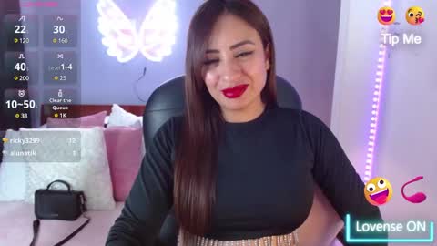 paulina online show from 8, 3, 2025