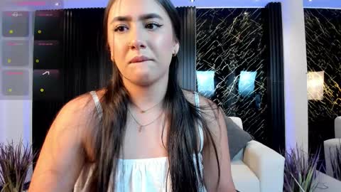 Snapshot of paulina_sweett chatting on 2, 3, 2026 Paulina online show from 2, 3, 2026