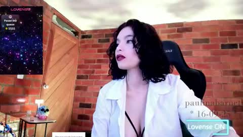 Paulina online show from 17, 9, 2025