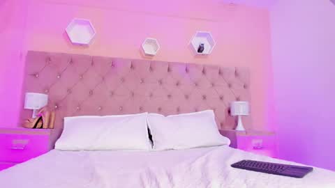 Paulina Belle online show from 19, 12, 2024