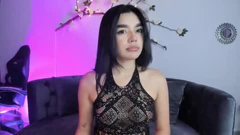 PAULINA  online show from 1, 10, 2025