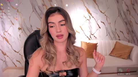 Paulina Santos  online show from 8, 3, 2025